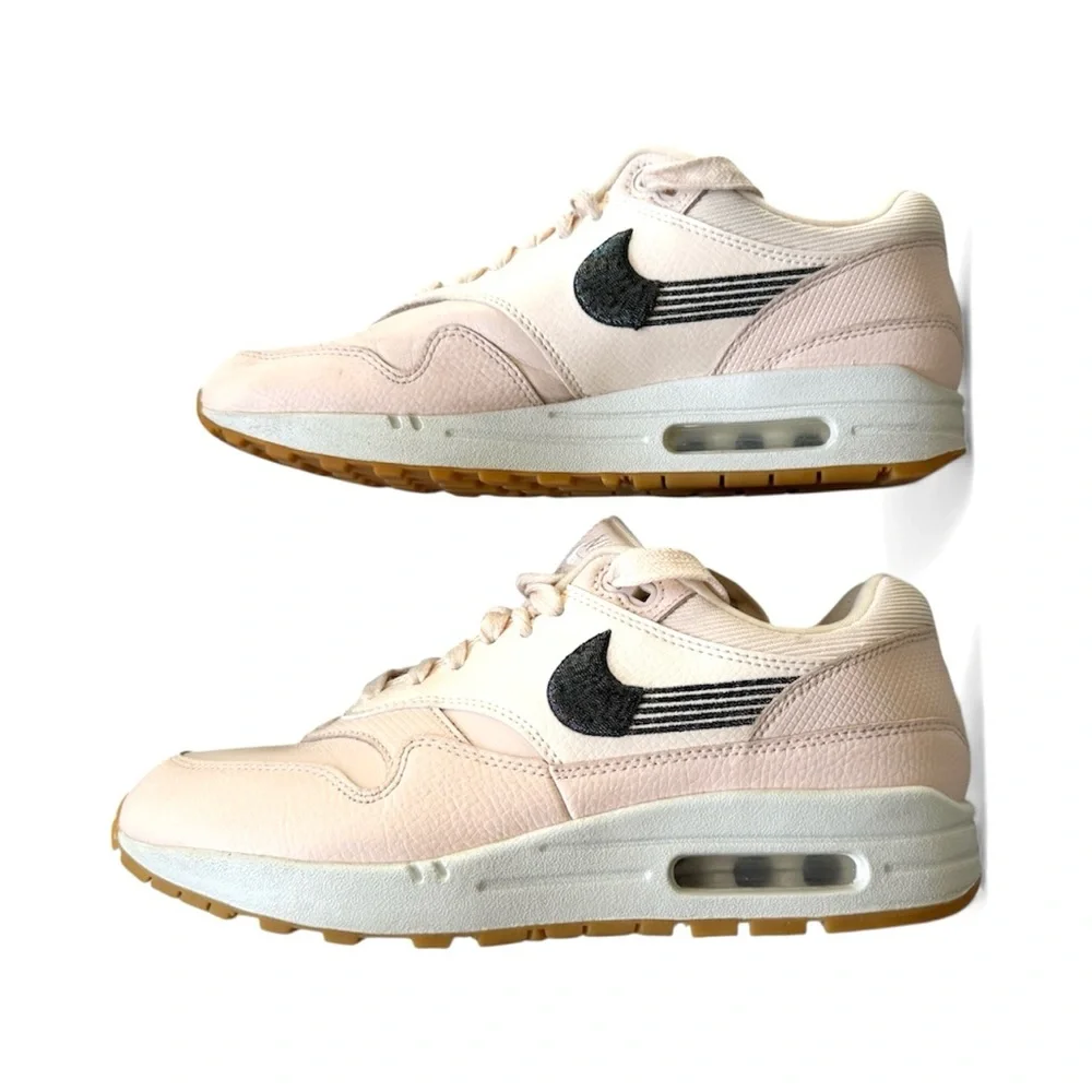 Nike light pink